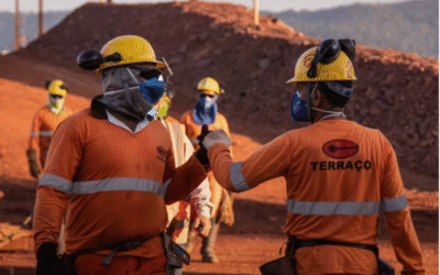Uniformes na Construção Civil e o Sucesso da Terraço Construtora
